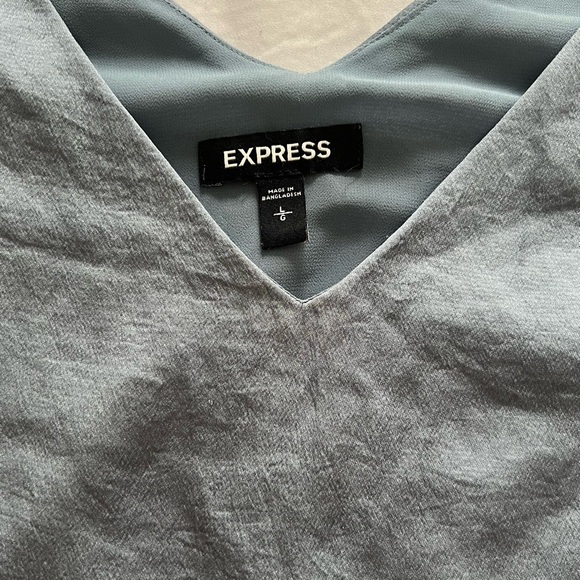 EXPRESS V Neck Blouse - Picture 4 of 7